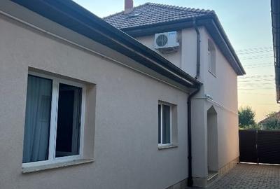 Casa cu etaj în Livada - 2