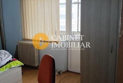 Apartament cu 3 camere decomandat în Bd. Independenței - 2