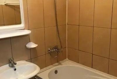 Apartament cu 2 camere în Lipovei