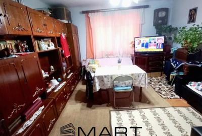 Casă cu 2 camere cu Canalizare în Vasile Aaron