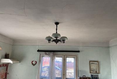 Casă cu 4 camere în Central - 6