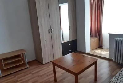 Garsonieră decomandată în Buziașului - 5