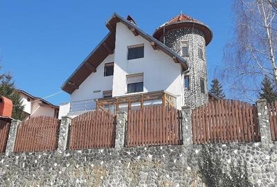 Casa de vacanta sau pensiune situata langa Cabana Trei Brazi Predeal - 4
