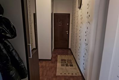 Apartament cu 2 camere decomandat, mobilat în Poarta 6 - 7