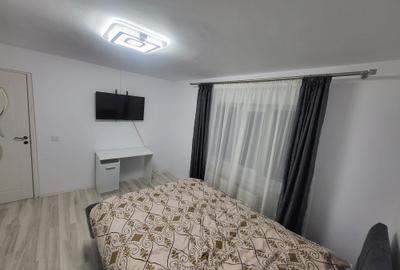 Apartament cu 2 camere decomandat în Uiești - 7