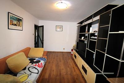 Apartament cu 2 camere decomandat, mobilat în Micro 17