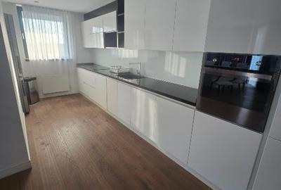 Apartament cu 4 camere decomandat în Băneasa - 8