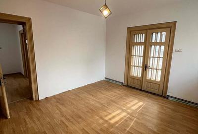 Casa,cazare de inchiriat ideal pentru echipe de muncitori .complet utilata.tv wifi aer curte gratar - 4