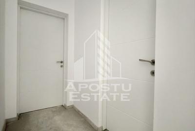 Penthouse cu 3 camere semidecomandat, mobilat în Giroc - 15