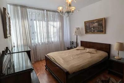 Apartament cu 3 camere decomandat în Berceni - 1