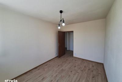 Apartament cu 2 camere semidecomandat, mobilat în Pajura - 4