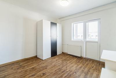 Apartament cu 3 camere decomandat în Sebastian - 2