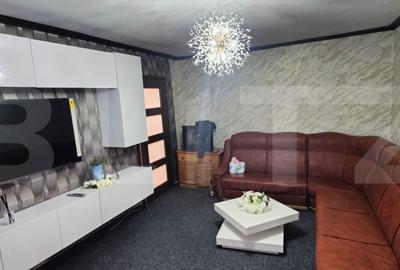 Apartament cu 3 camere în Micro 9 - 2