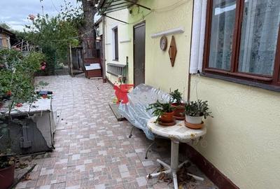 Casa cu gradina in zona Lunei Casa cu gradina in zona Lunei - 2