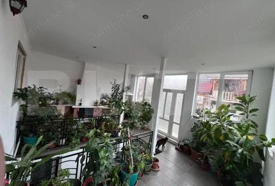 Casă cu 9 camere cu Teren 640 Mp în Central - 8