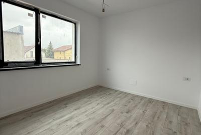 Casă individuală cu 4 camere cu Teren 240 Mp în Costi - 6