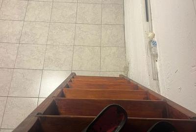 Casă cu 5 camere cu Teren 250 Mp în Berceni - 20
