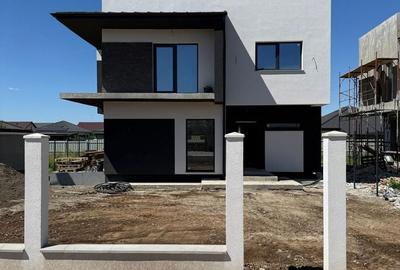 Casă cu 4 camere cu Teren 417 Mp în Tărlungeni - 14