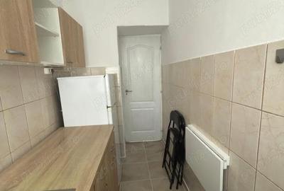 Apartament cu 2 camere semidecomandat în Central - 1
