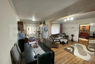 Apartament cu 4 camere decomandat în Central - 17