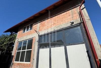 Două case la roșu în curte - Zona turistică Ocna Sibiului - 8