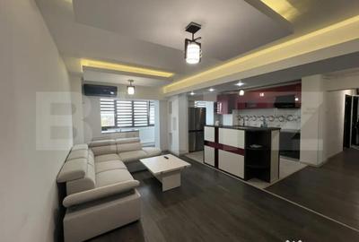 Apartament cu 3 camere decomandat în Calea București