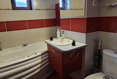 Apartament cu 3 camere decomandat în Siderurgiștilor - 2