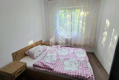 Apartament cu 4 camere, etaj intermediar, zona Dacia - 4