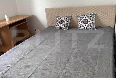 Apartament cu 2 camere, 40 mp, zona Podu Ros - 4