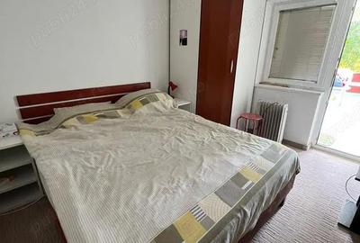 Casă cu 6 camere cu Teren 233 Mp în Central - 6