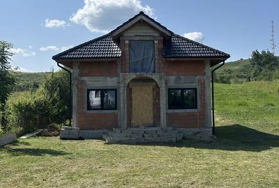 Casă cu 4 camere în Aiton - 2