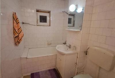 Etaj 1 , Bucovina 3 camere decomandat - 1