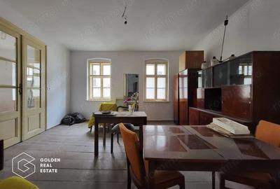 Apartament cu 2 camere semidecomandat în Central - 1