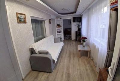 Casă cu 6 camere cu Teren 210 Mp în Zamora - 7