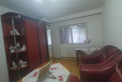 Apartament cu 2 camere decomandat în Central - 3