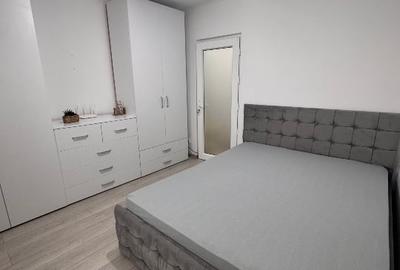 Apartament decomandat 2 camere de închiriat – Luica 45, Sector 4, - 4