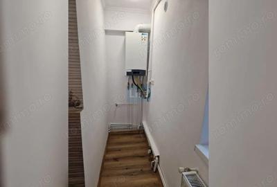 Apartament cu 3 camere semidecomandat în Horea - 2