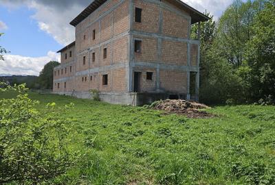 Casă cu 4 camere în Central - 9