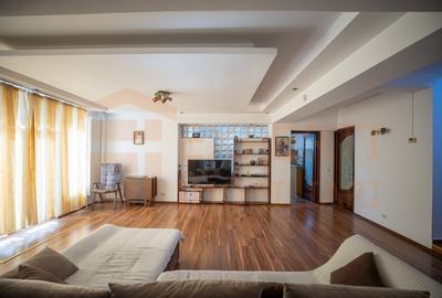 Casă individuală cu 6 camere cu Canalizare în Exterior Sud - 4