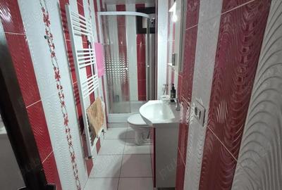 Apartament cu 3 camere decomandat în Central - 16