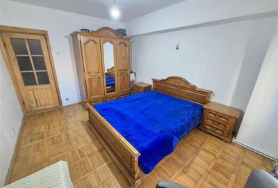 Apartament 3 camere, 2 bai, DECOMANDAT, ETAJ 1, Pacurari - 3