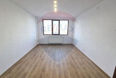 Apartament cu 3 camere decomandat în Drumul Taberei - 6