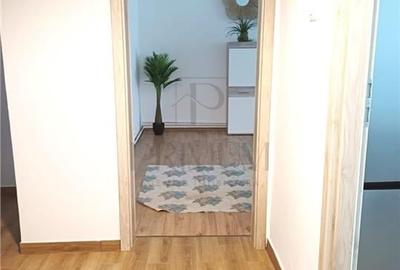 BUCOVINA - ETAJ 1 - RENOVAT - 3 CAMERE - 2 BAI - DECOMANDAT - CENTRALA PROPRIE - - 6