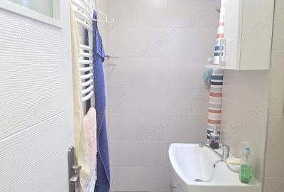 Apartament cu 2 camere semidecomandat în Micro 15 - 10