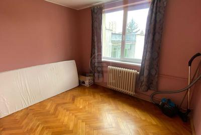 Apartament cu 3 camere decomandat în Plopilor - 4