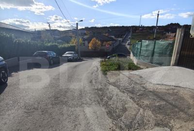 Teren intravila de vanzare, 700 mp, in zona dealuri - IZVORU - 3