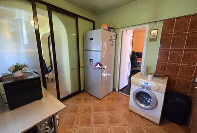 Casă cu 3 camere cu Canalizare în Pantelimon - 9