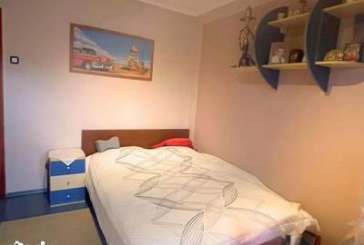 Apartament cu 3 camere decomandat în Cantemir - 7