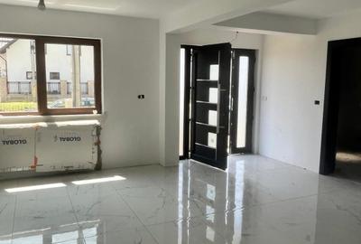 Casa individuala 200 mp, teren 600 mp, Radauti - 4