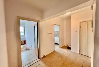 Apartament 3 camere B-dul Stefan cel Mare - 15